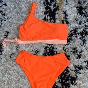*SOLD OUT* One Shoulder Tie Up Bikini Set